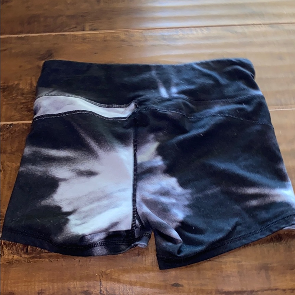 COPY - Champion gym shorts - Picture 2 of 2